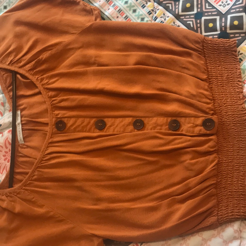 Shirt - Picture 2 of 3